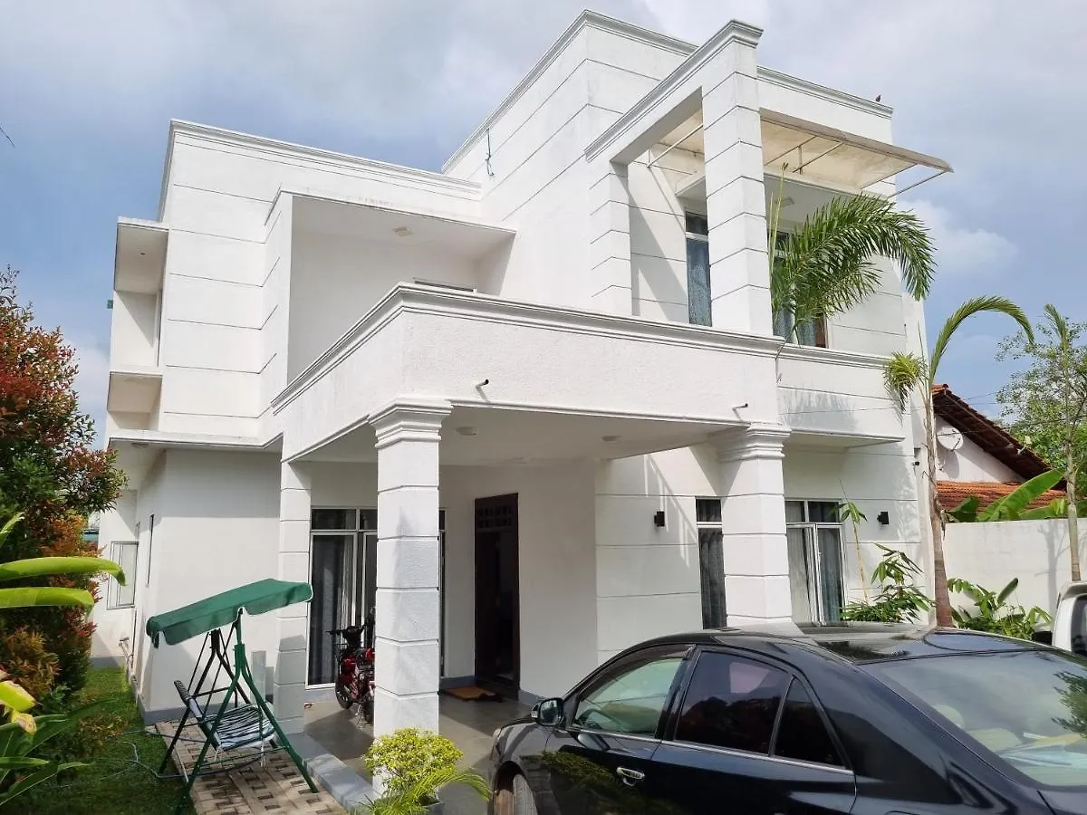 Homestay Vidushi Home Minuwangoda